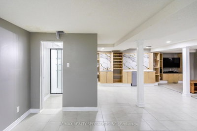 6343 Alderwood Mississauga,ON L5N 6X1 — Photo 37