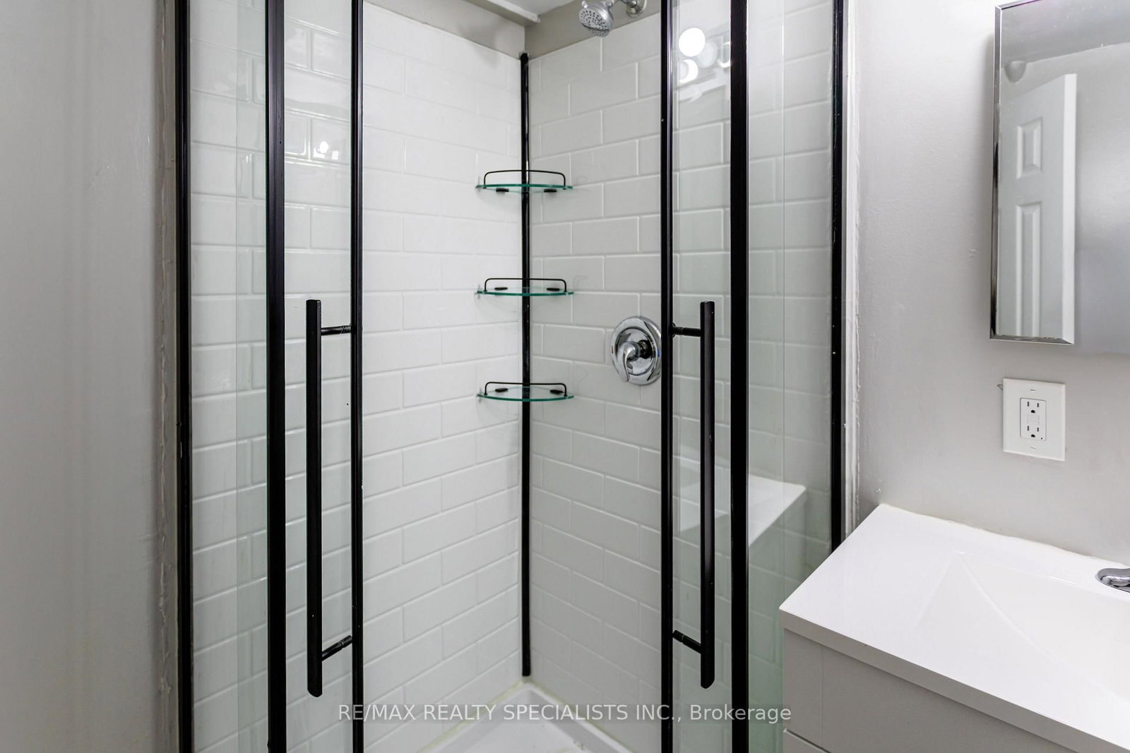 6343 Alderwood Trail • Mississauga, ON photo 40