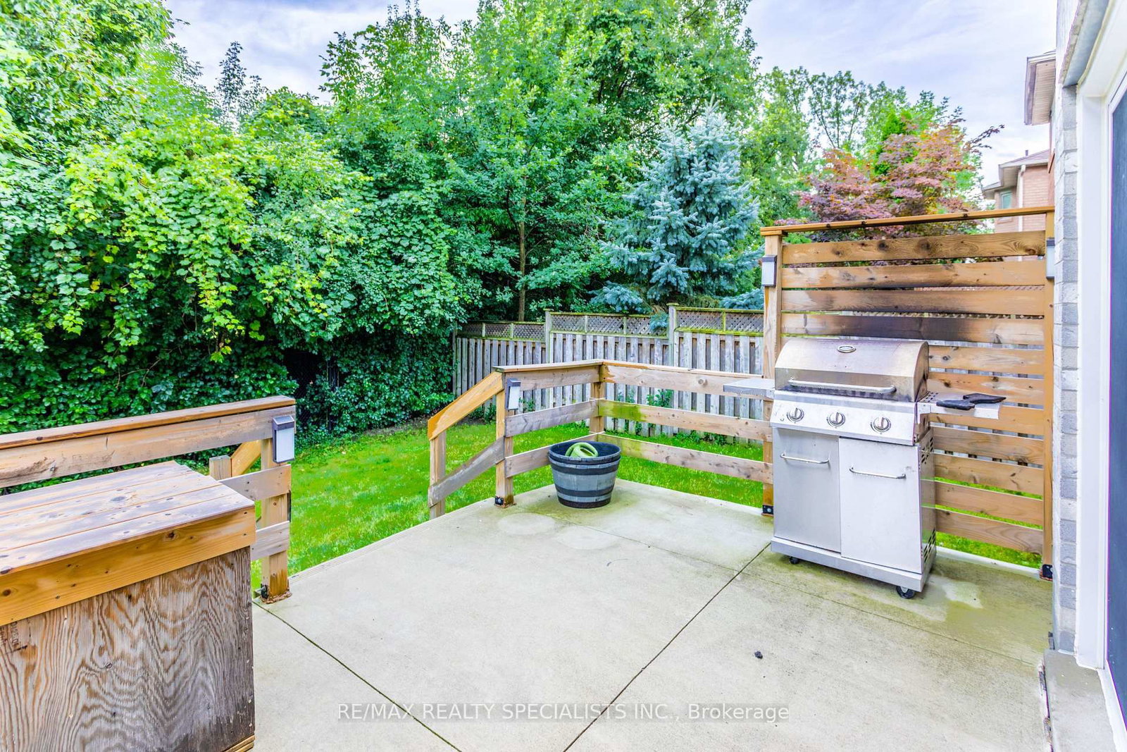 6343 Alderwood Trail • Mississauga, ON photo 48