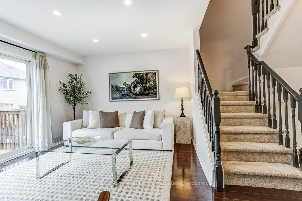 7222 Deanlee Court • Mississauga, ON photo 13