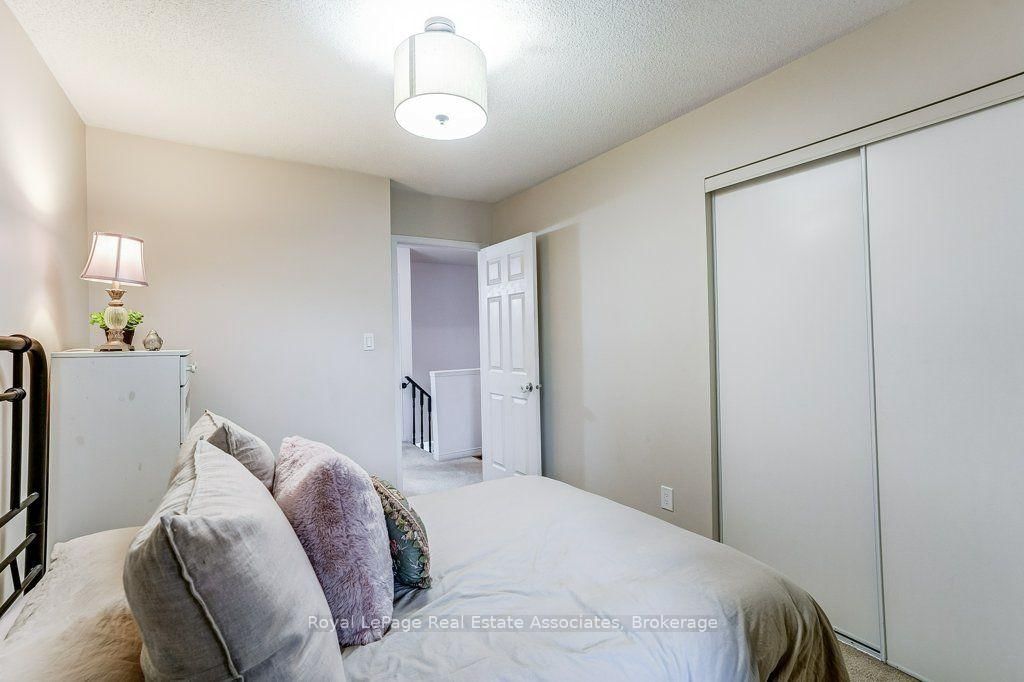7222 Deanlee Court • Mississauga, ON photo 19