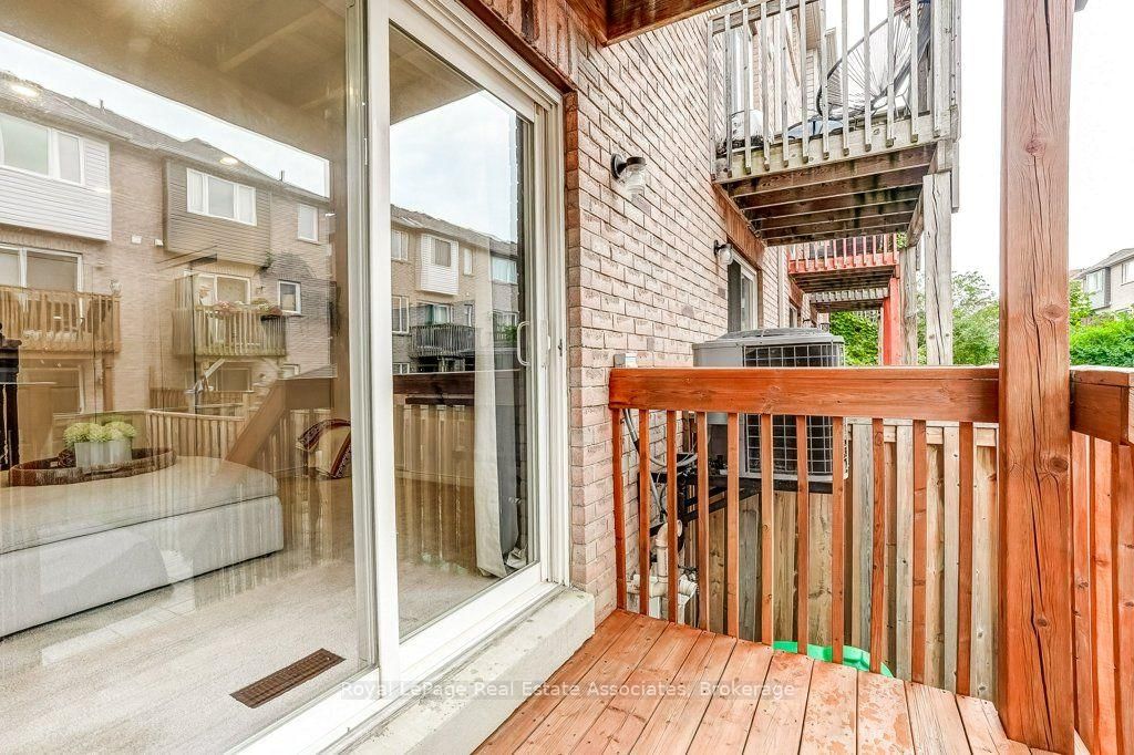 7222 Deanlee Court • Mississauga, ON photo 37