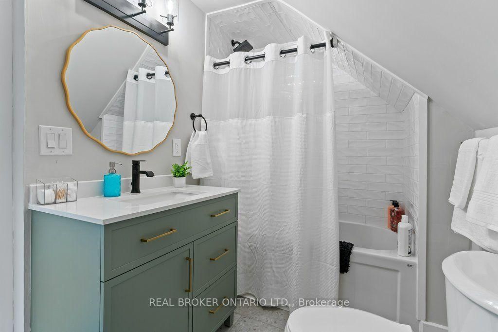 39 Court Street N • Milton, ON photo 20