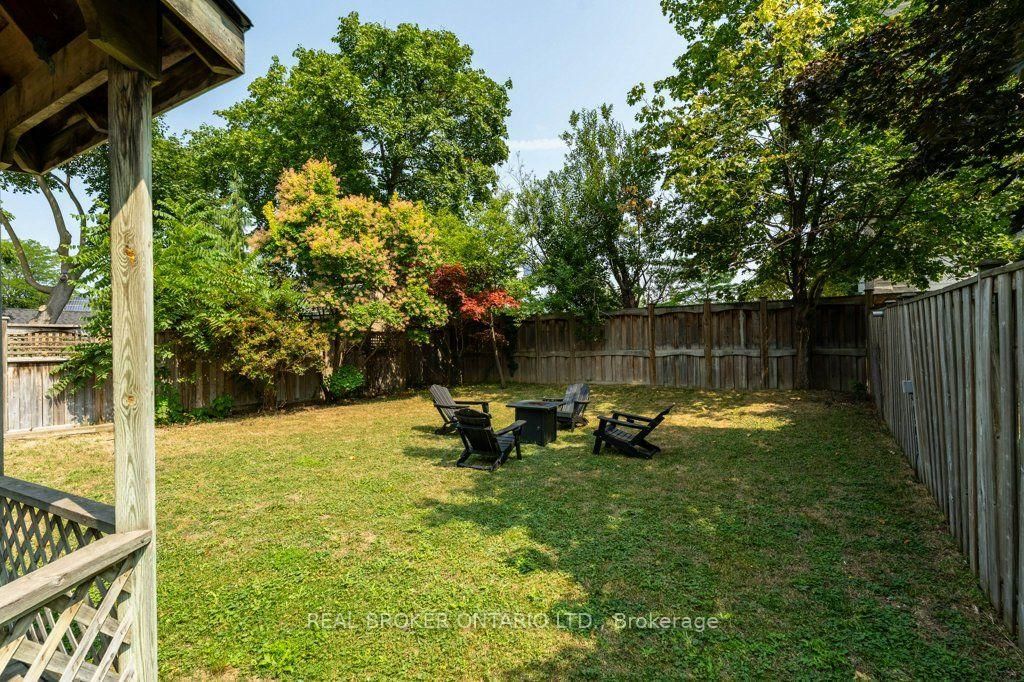 39 Court Street N • Milton, ON photo 31