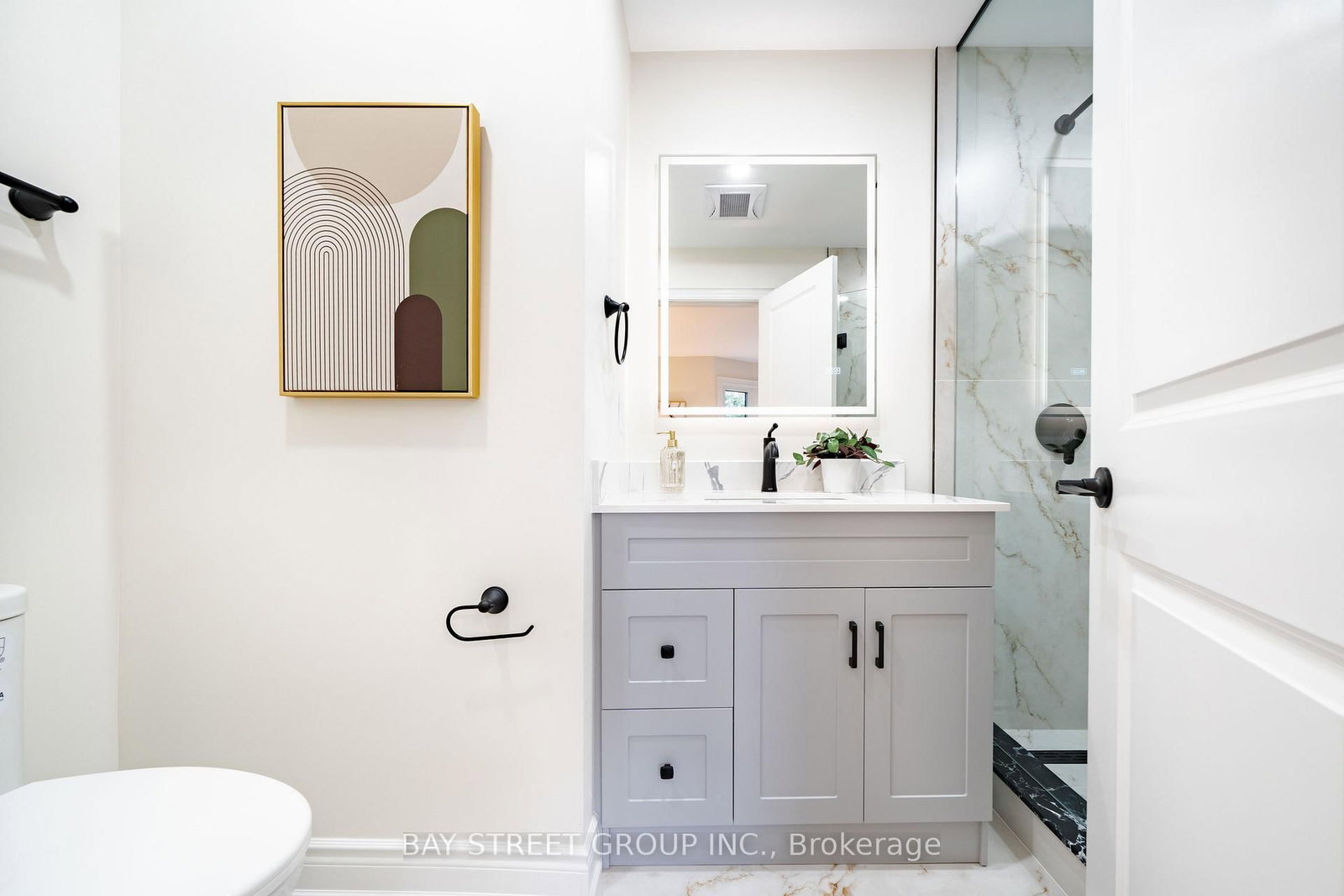49 Emerson Avenue • Toronto, ON photo 23