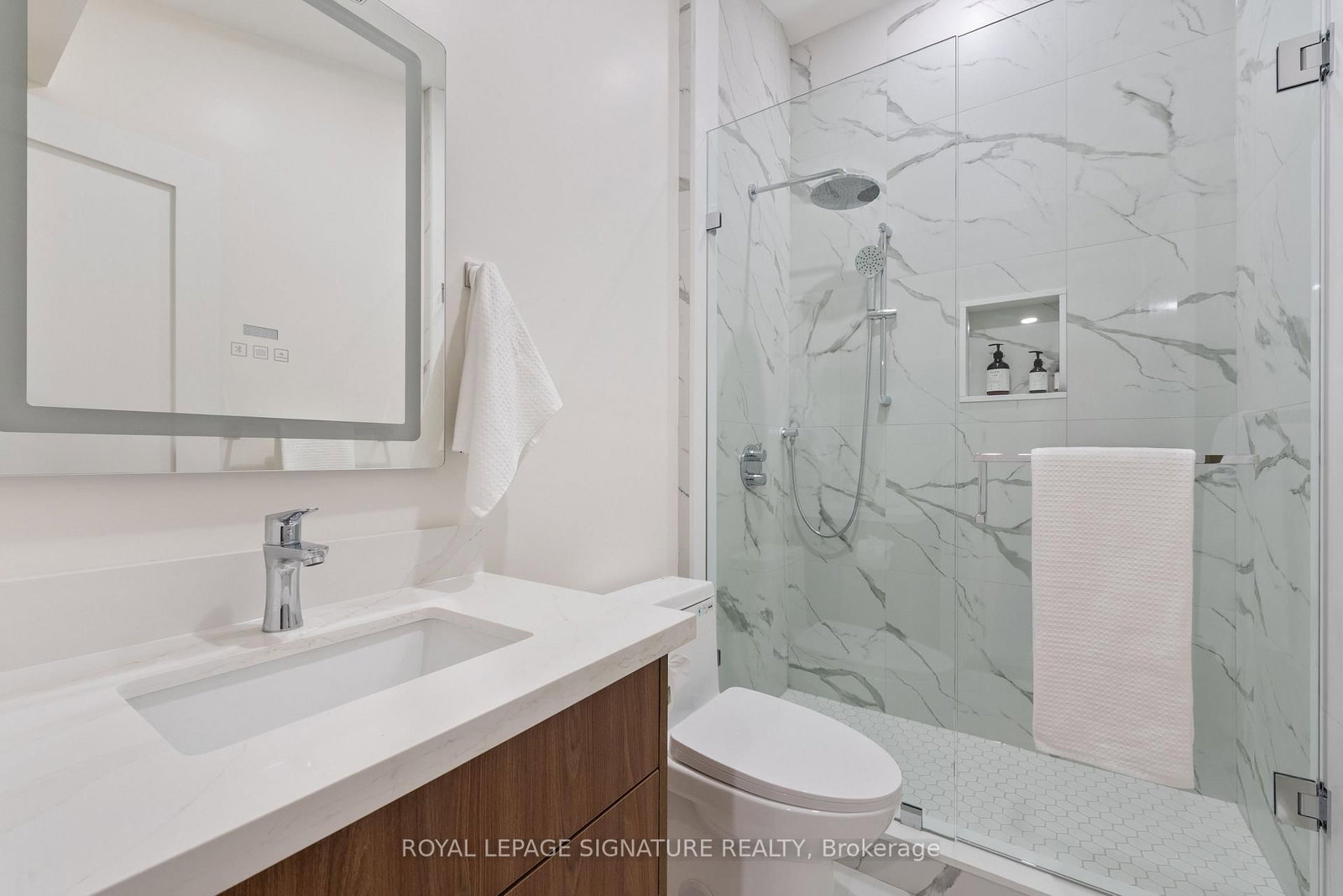 29 Blaketon Road • Toronto, ON photo 27