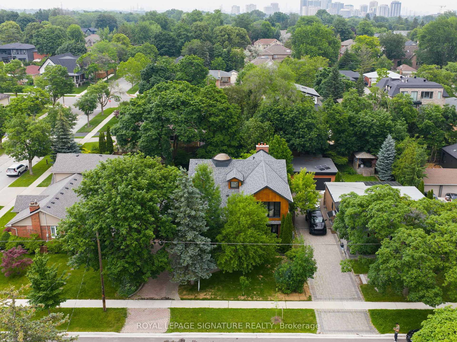 29 Blaketon Road • Toronto, ON photo 43