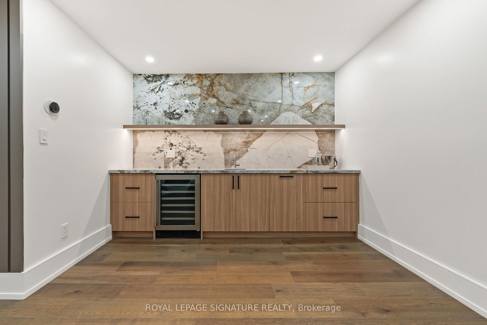 29 Blaketon Road • Toronto, ON photo 8