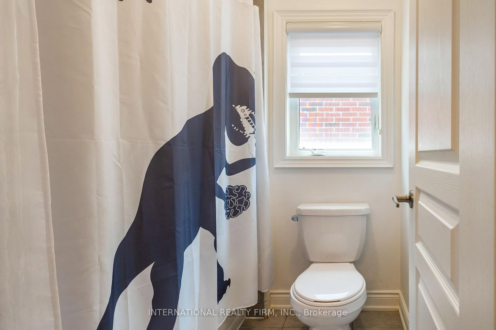 233 Etheridge Avenue • Milton, ON photo 18