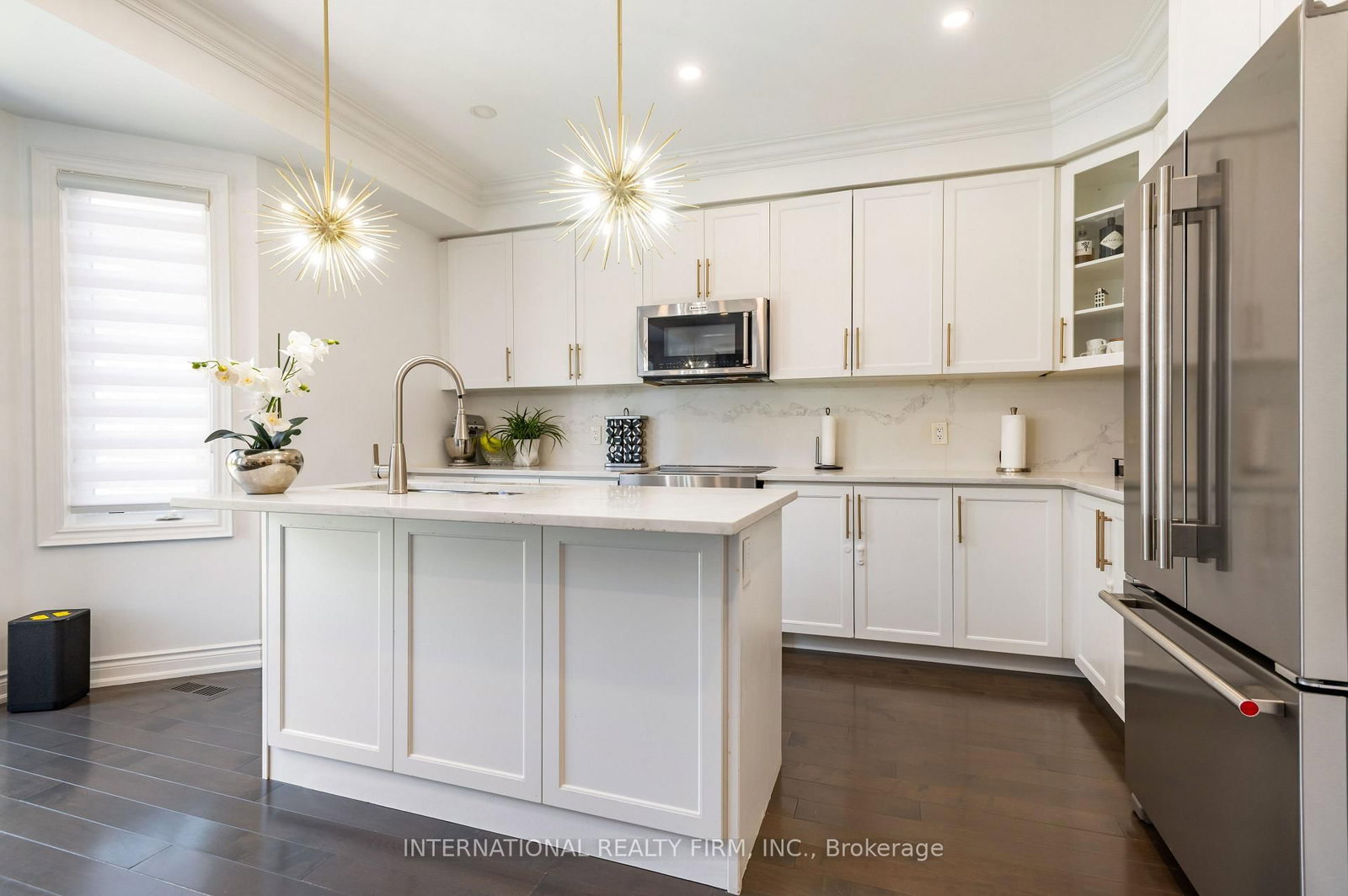 233 Etheridge Avenue • Milton, ON photo 9