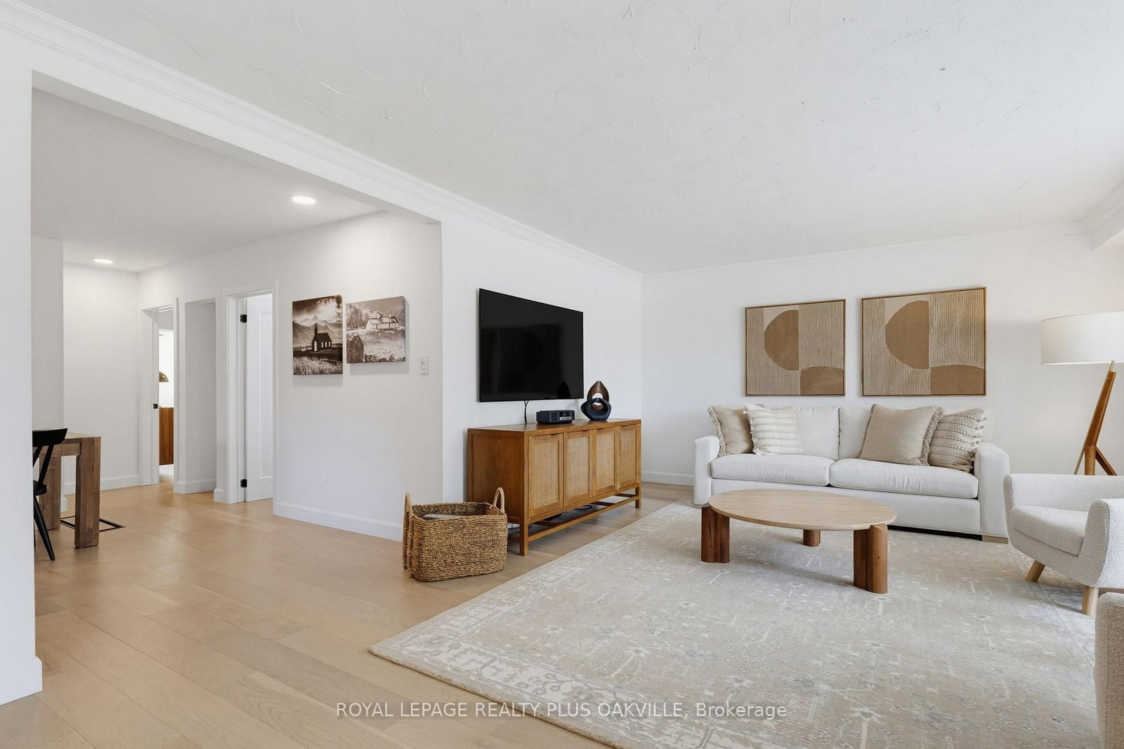 336 Tuck Drive • Burlington, ON photo 5