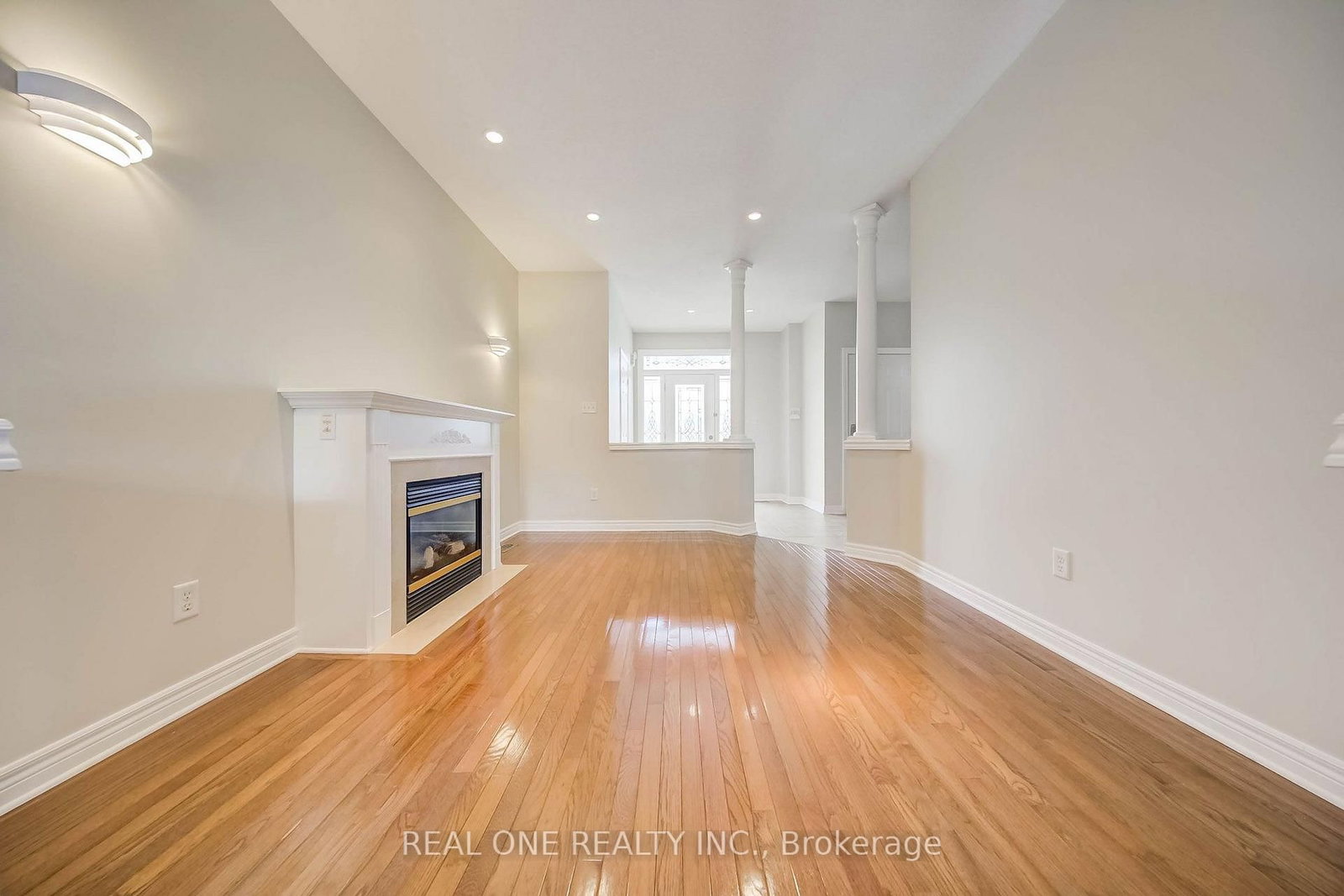 1418 Gulledge Trail • Oakville, ON photo 13