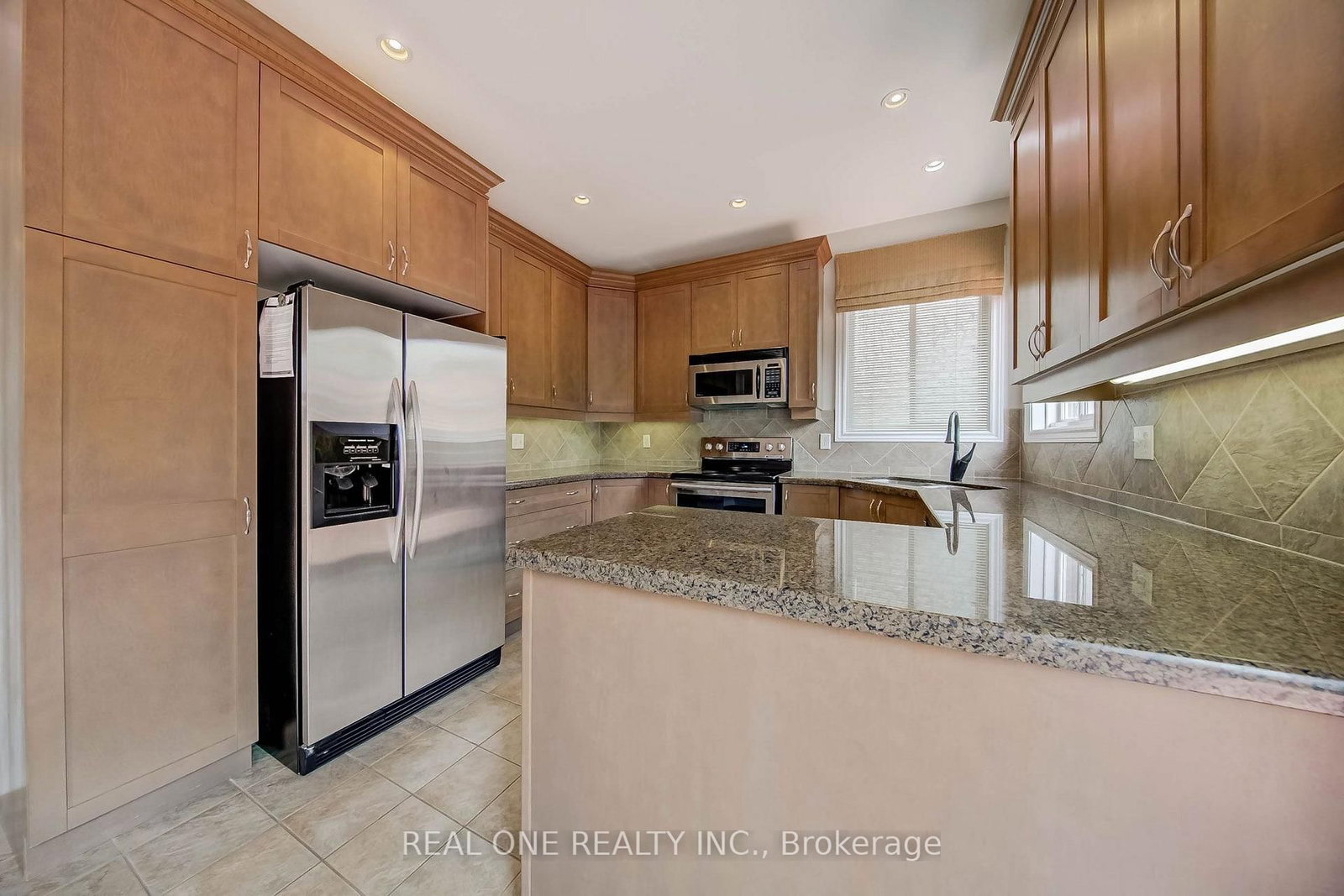 1418 Gulledge Trail • Oakville, ON photo 21