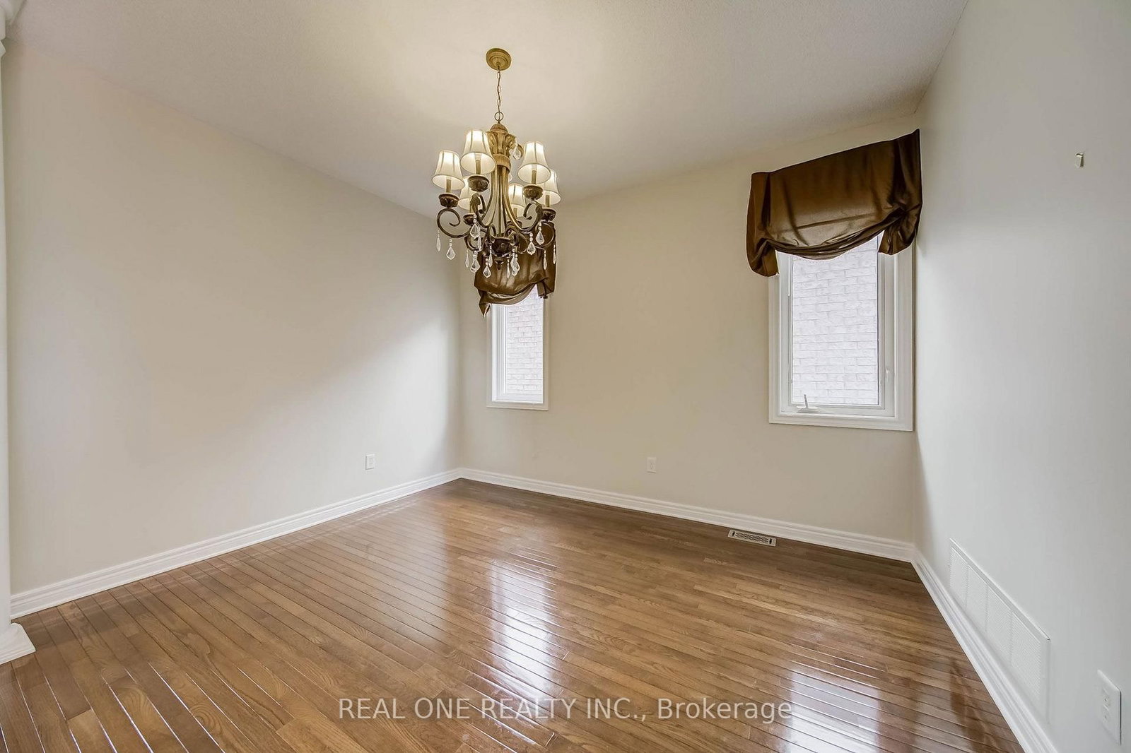 1418 Gulledge Trail • Oakville, ON photo 26