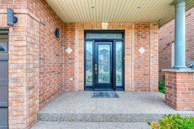 1418 Gulledge Trail • Oakville, ON photo 5