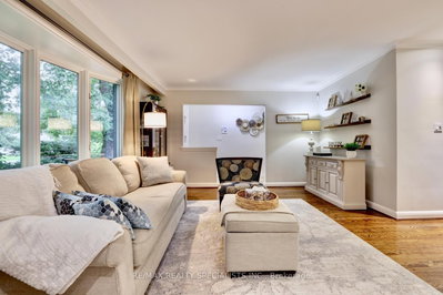 1589 Crediton Parkway • Mississauga, ON photo 5