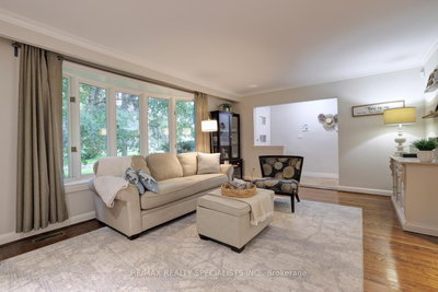 1589 Crediton Parkway • Mississauga, ON photo 6