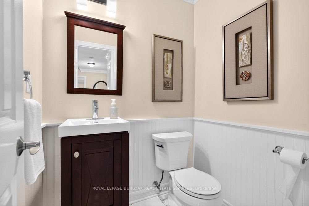 3334 Trelawny Circle • Mississauga, ON photo 19