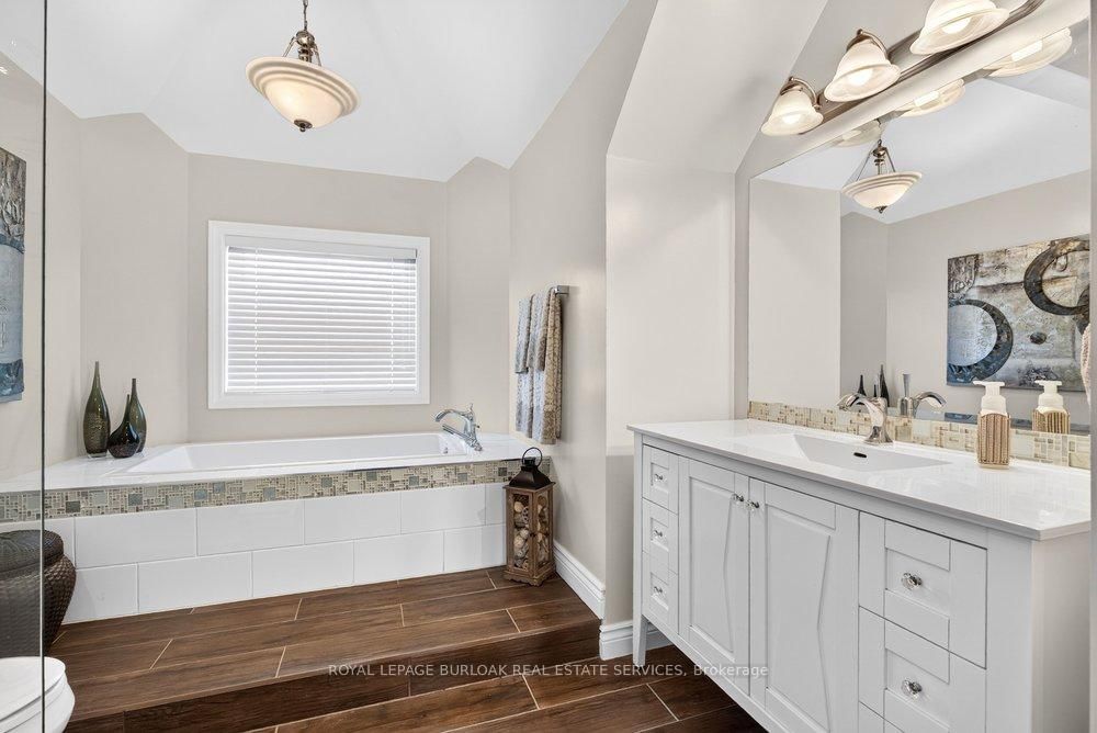3334 Trelawny Circle • Mississauga, ON photo 23