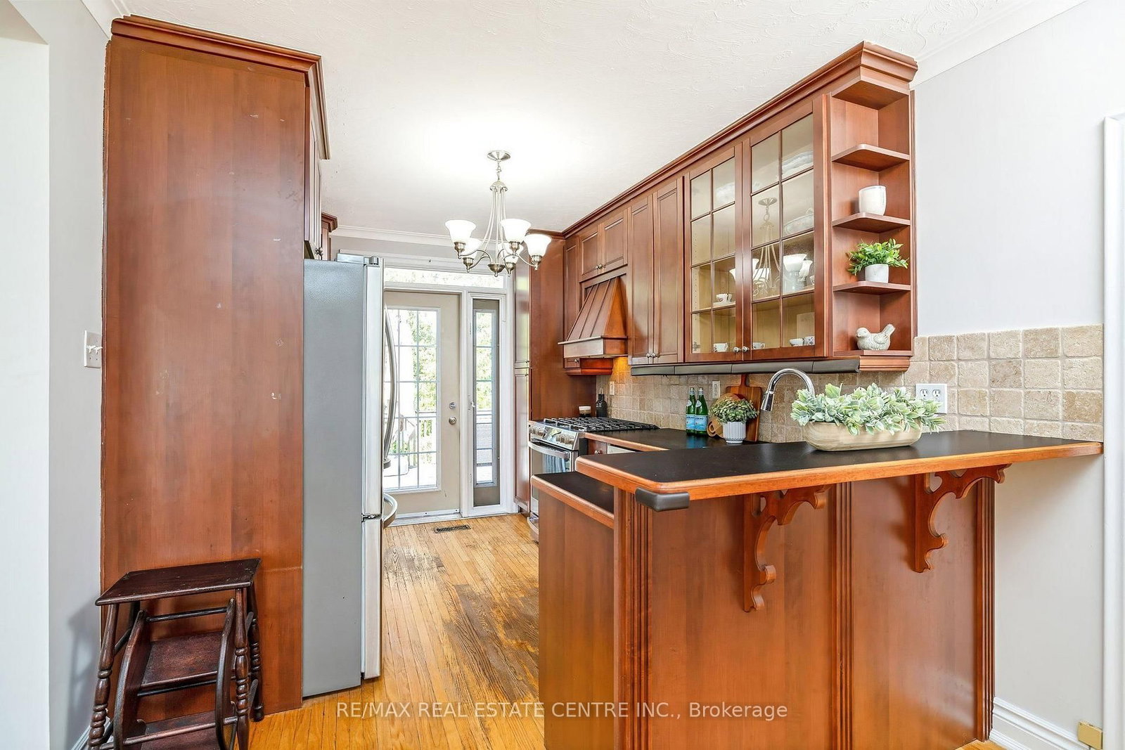 408 Kingsleigh Court • Milton, ON photo 13