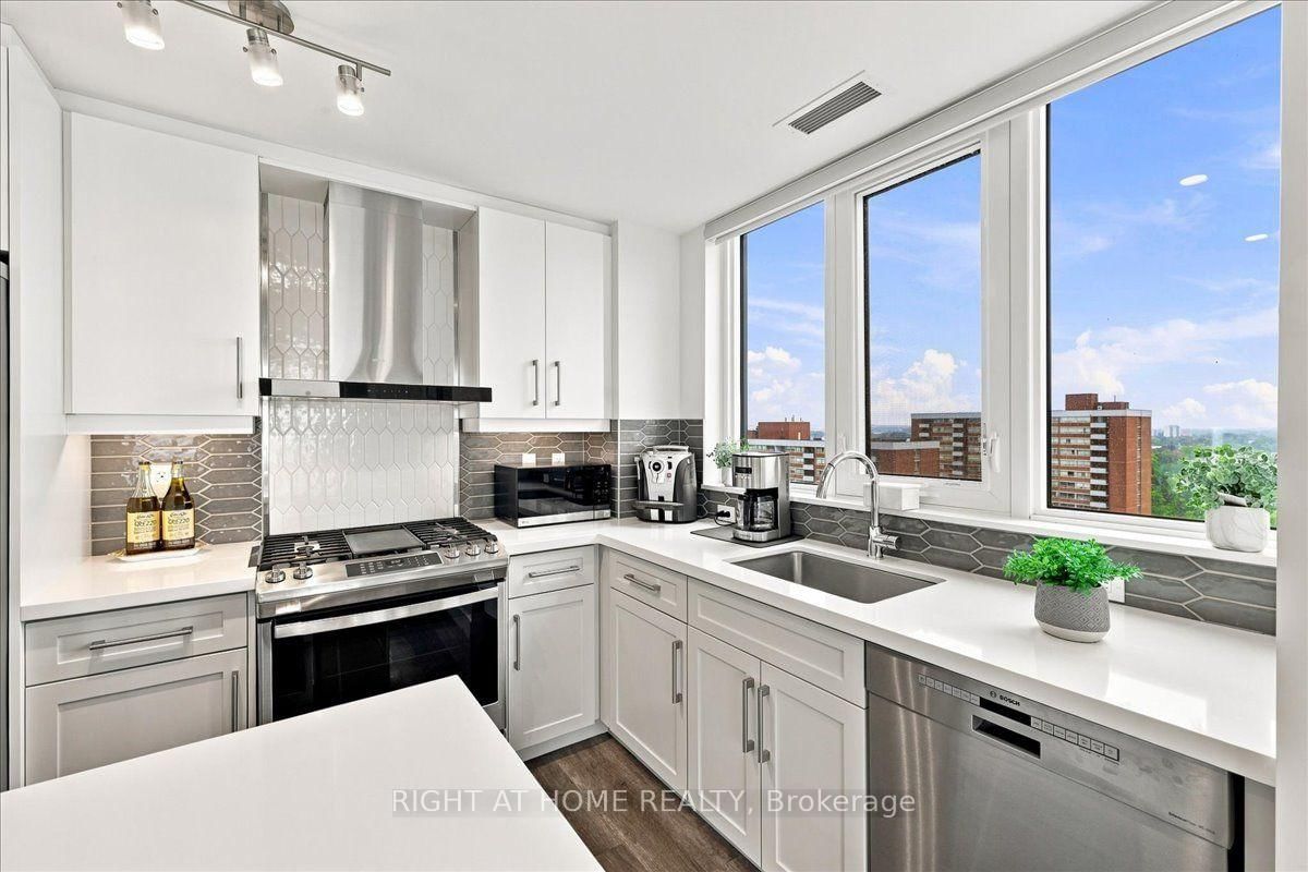 2007 James Street • #1403 • Burlington, ON photo 11