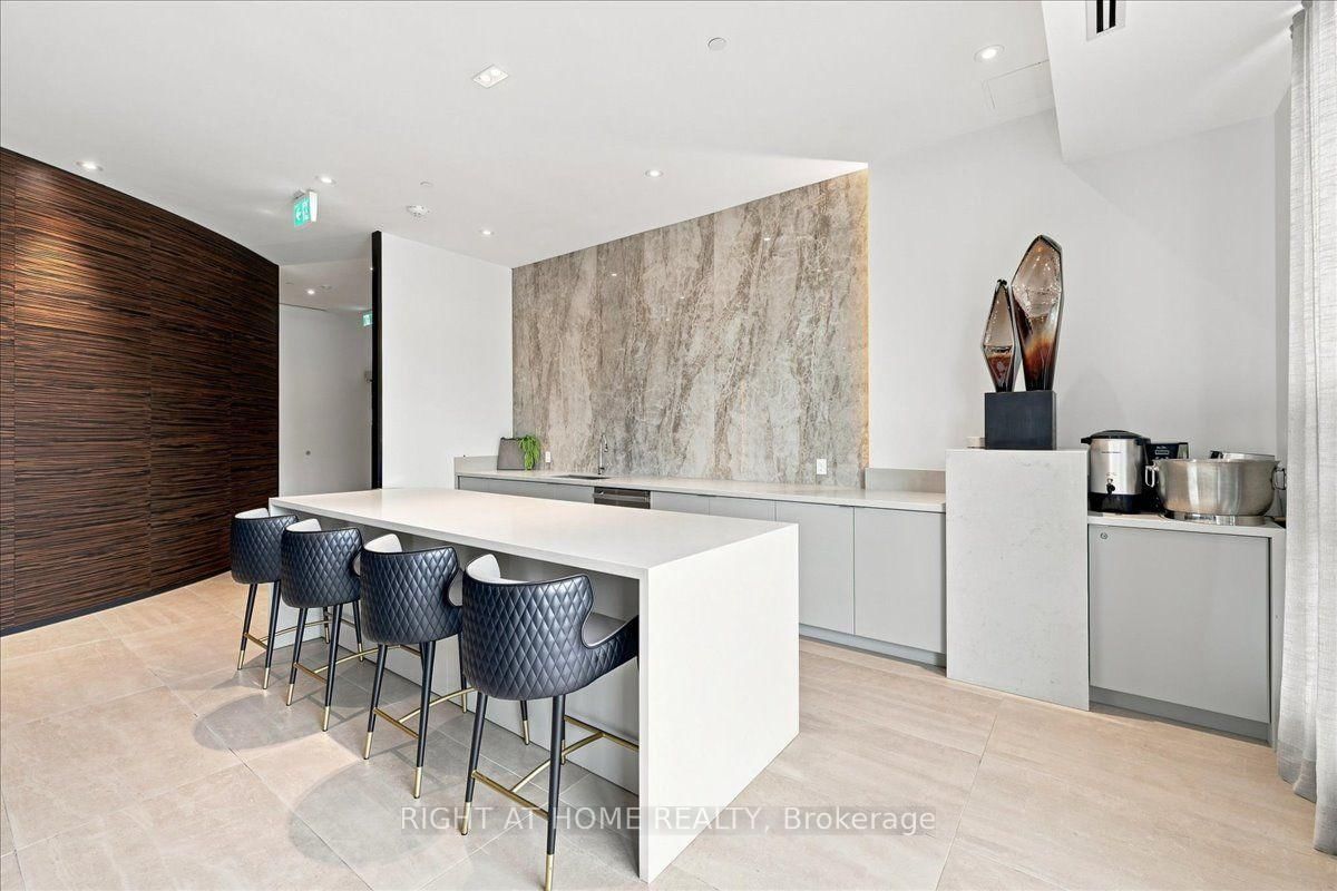2007 James Street • #1403 • Burlington, ON photo 31