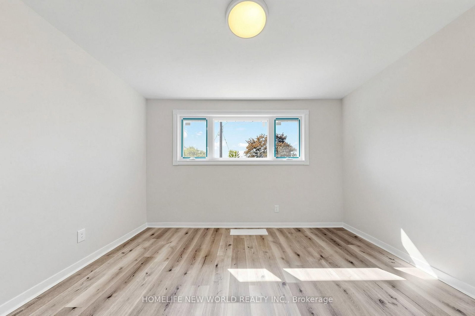 12 Greyfriar Court • Toronto, ON photo 14