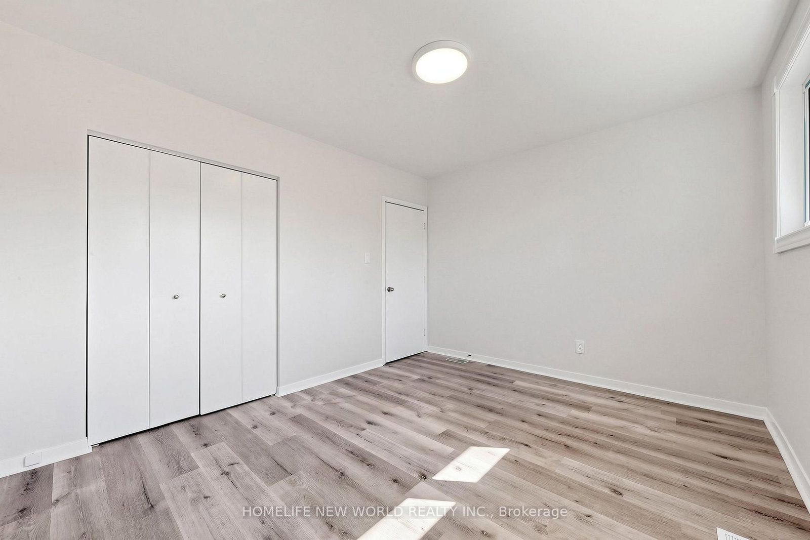 12 Greyfriar Court • Toronto, ON photo 16
