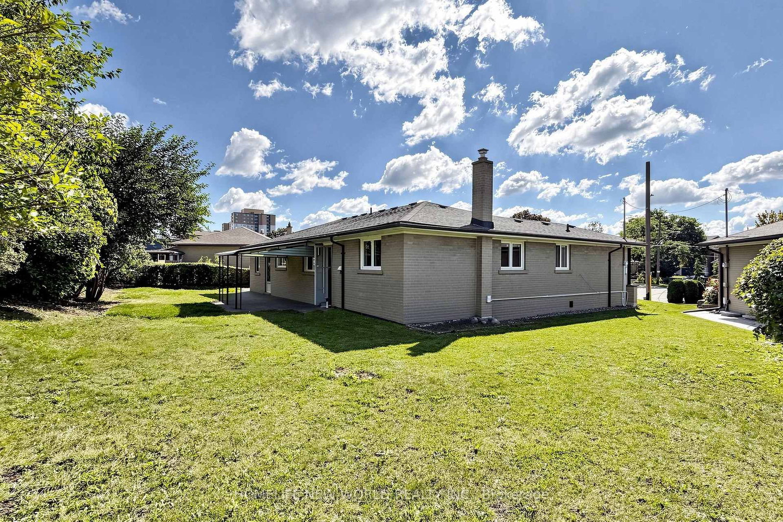 12 Greyfriar Court • Toronto, ON photo 37