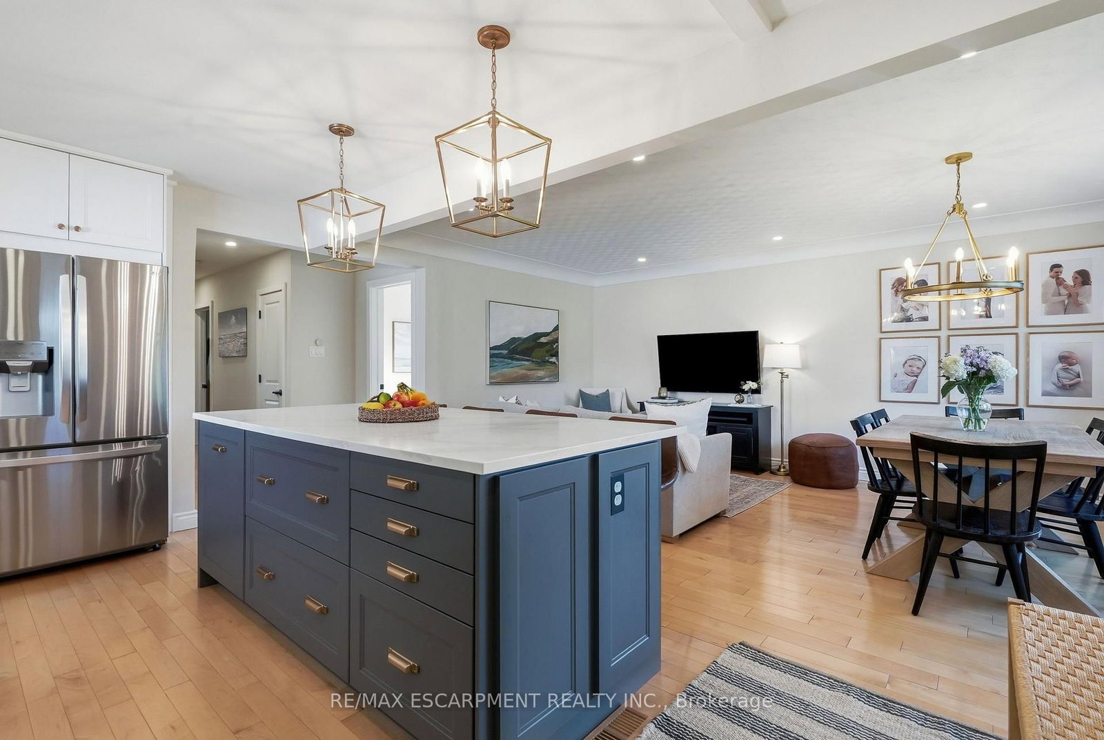 1453 Mountain Grove Avenue • Burlington, ON photo 11