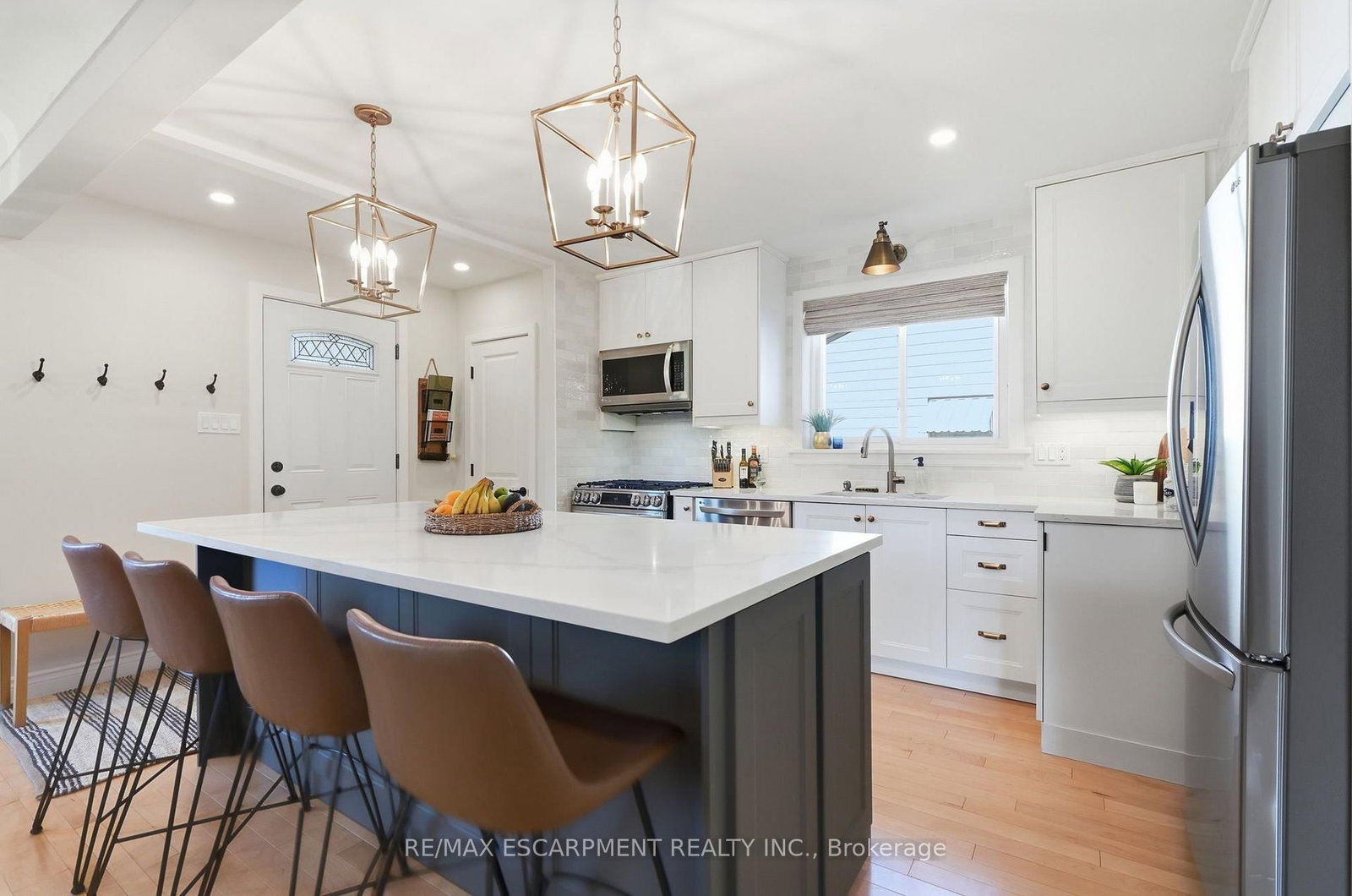 1453 Mountain Grove Avenue • Burlington, ON photo 8