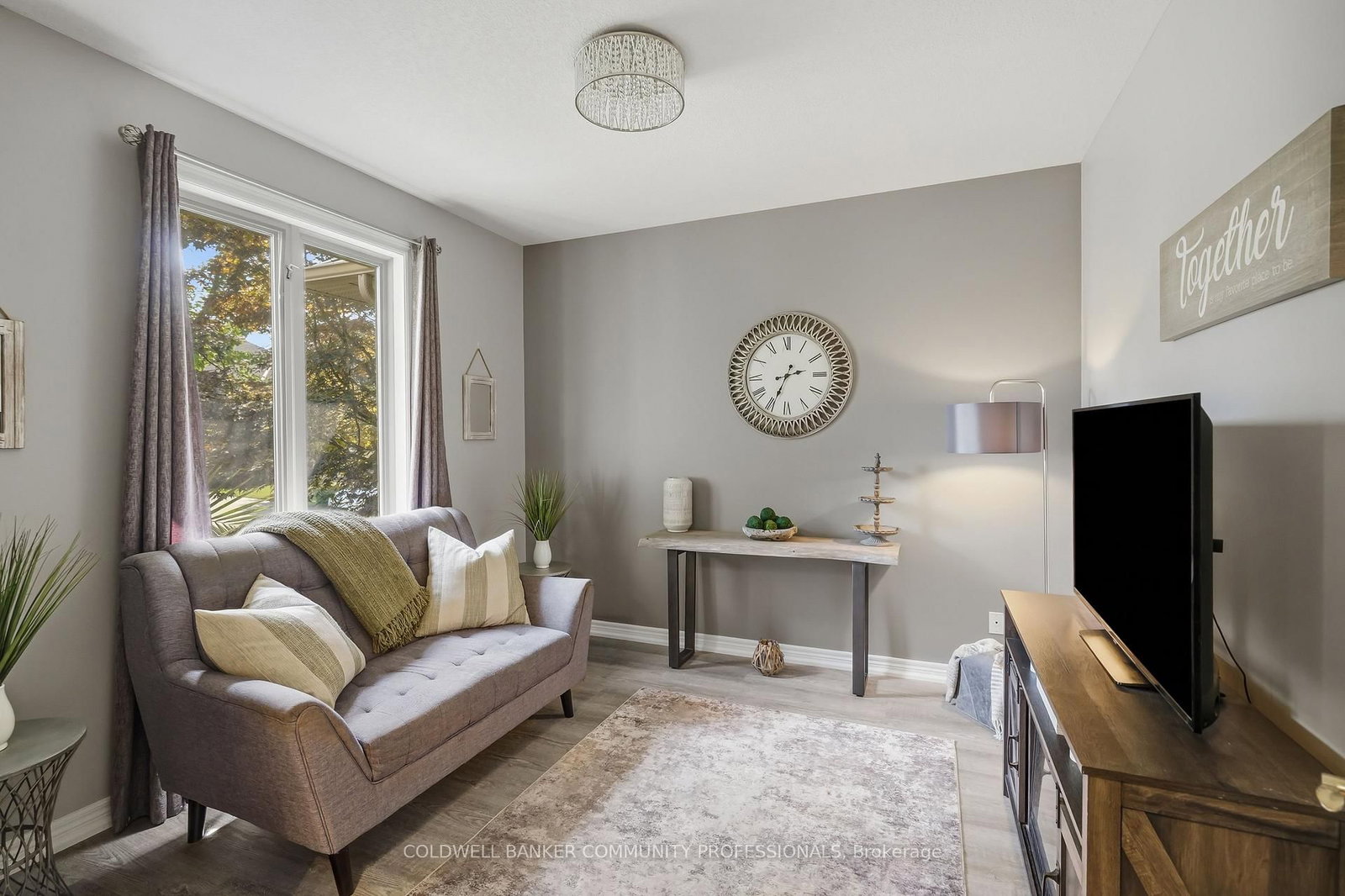 517 Genista Drive • Burlington, ON photo 13