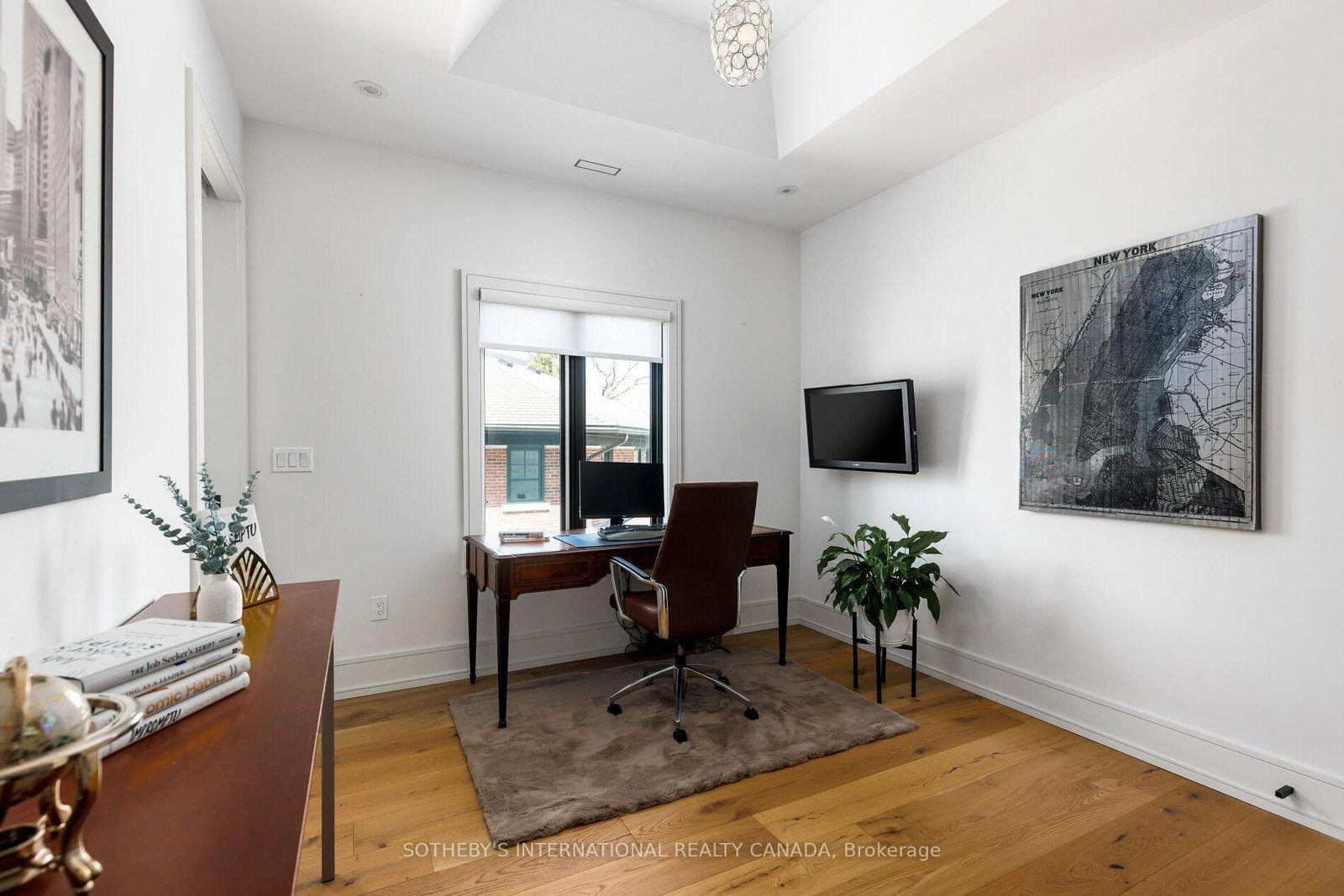 85 Kingsway Crescent • Toronto, ON photo 29