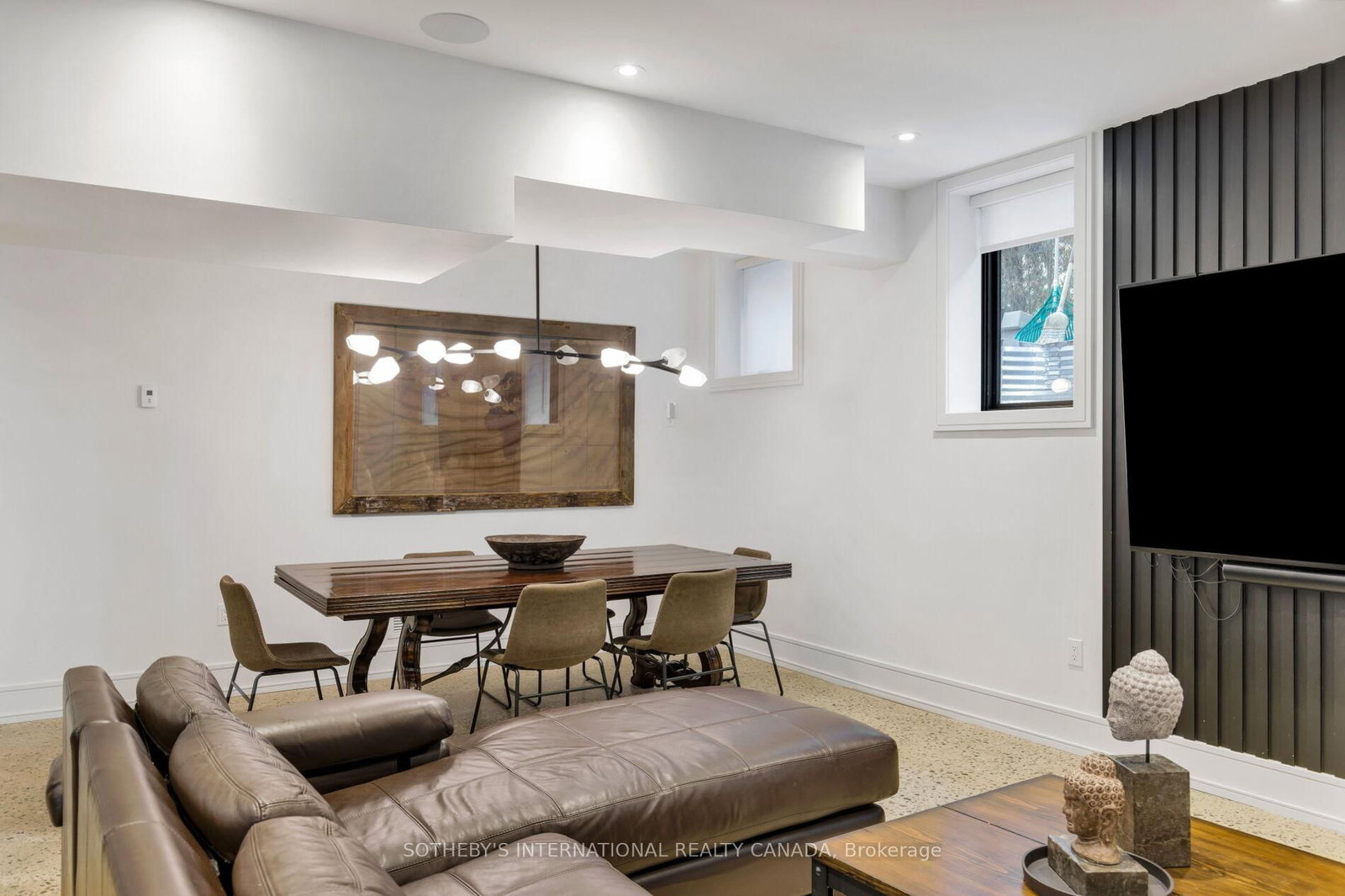 85 Kingsway Crescent • Toronto, ON photo 36