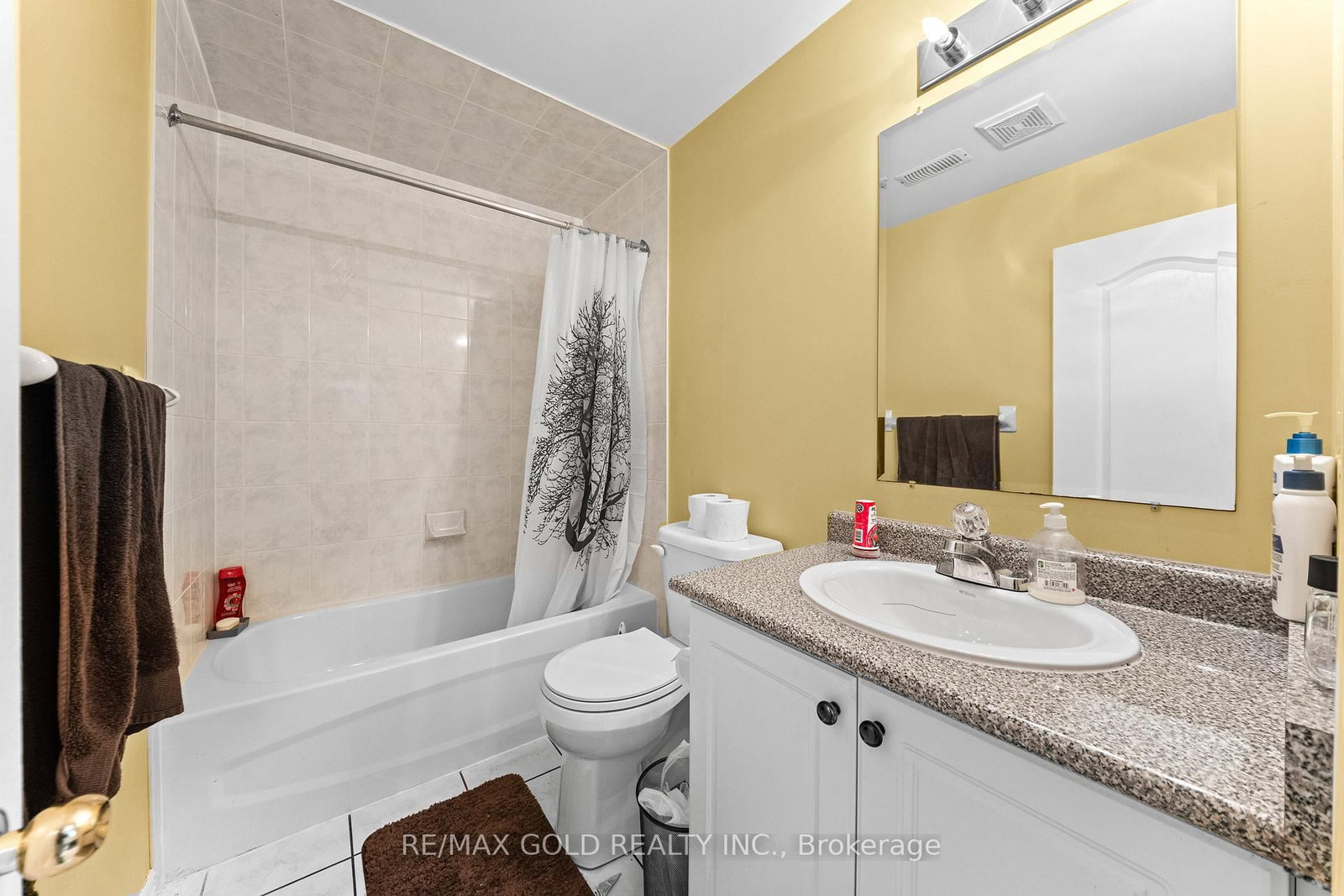 28 Bottomwood Street • Brampton, ON photo 41