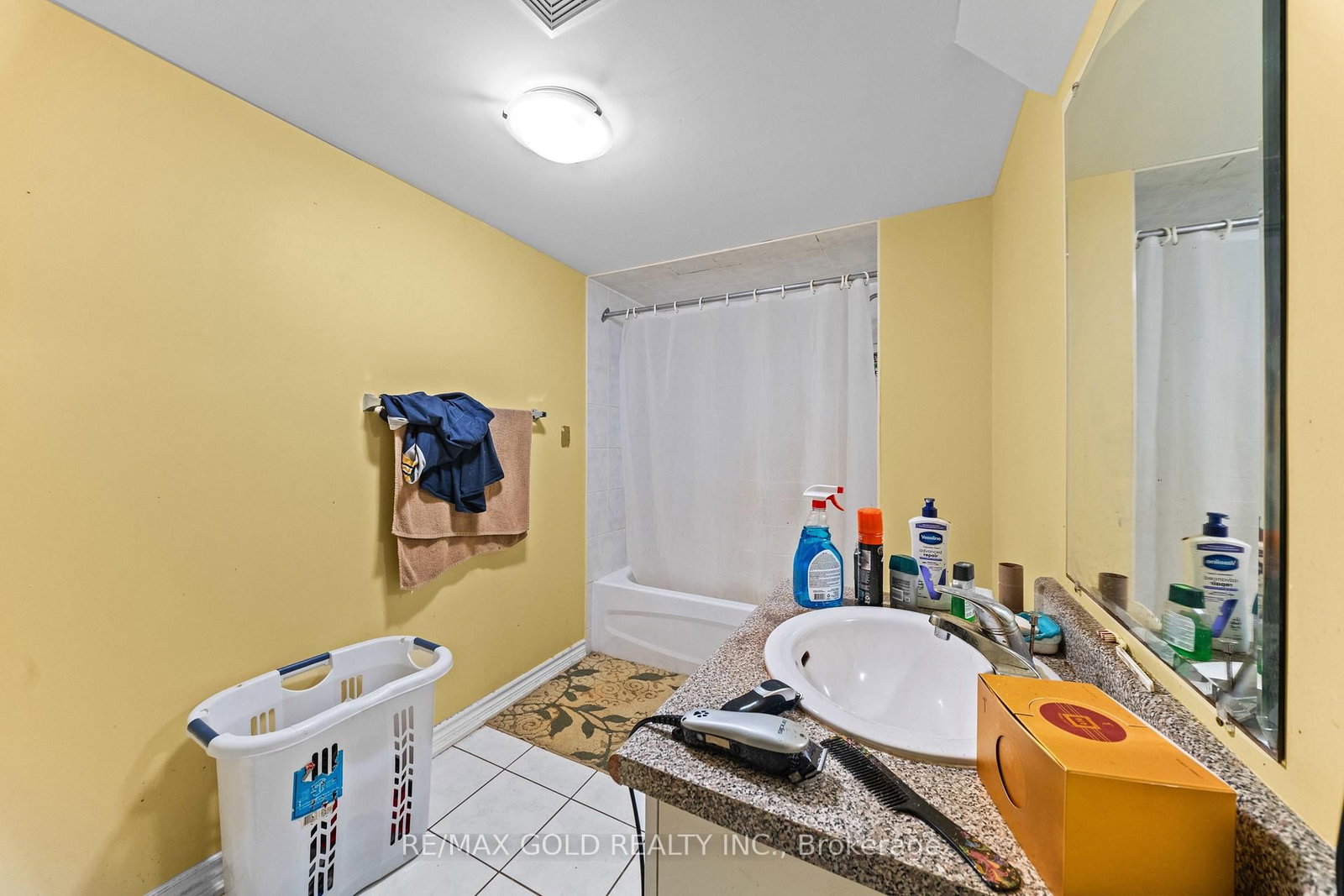 28 Bottomwood Street • Brampton, ON photo 46
