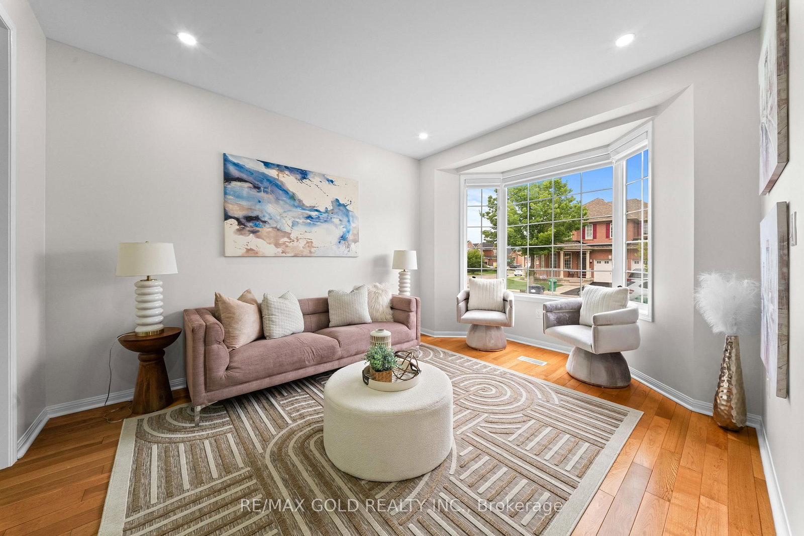 28 Bottomwood Street • Brampton, ON photo 8