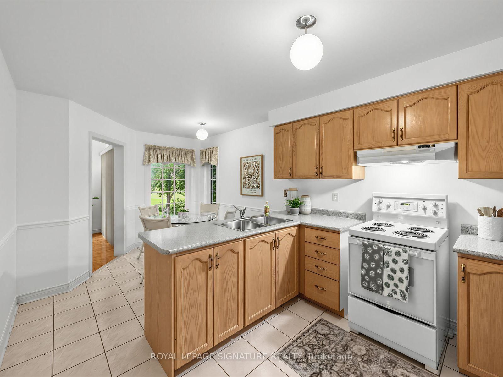 2865 Castlebridge Drive • Mississauga, ON photo 11