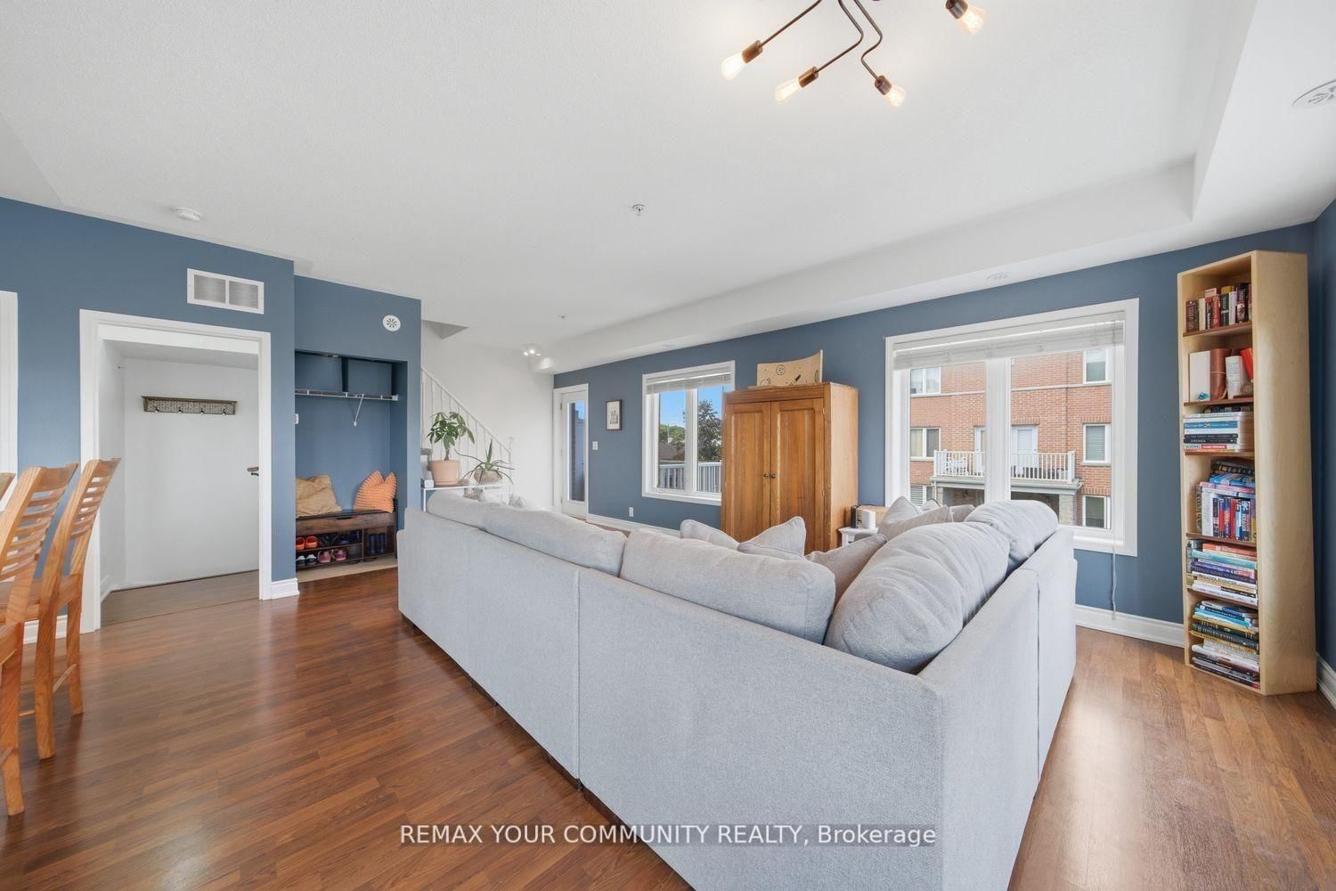 35 Richgrove Drive • ##204 • Toronto, ON photo 11