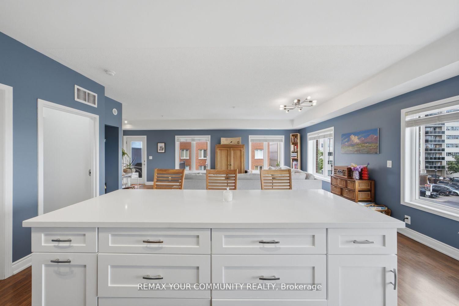 35 Richgrove Drive • ##204 • Toronto, ON photo 22