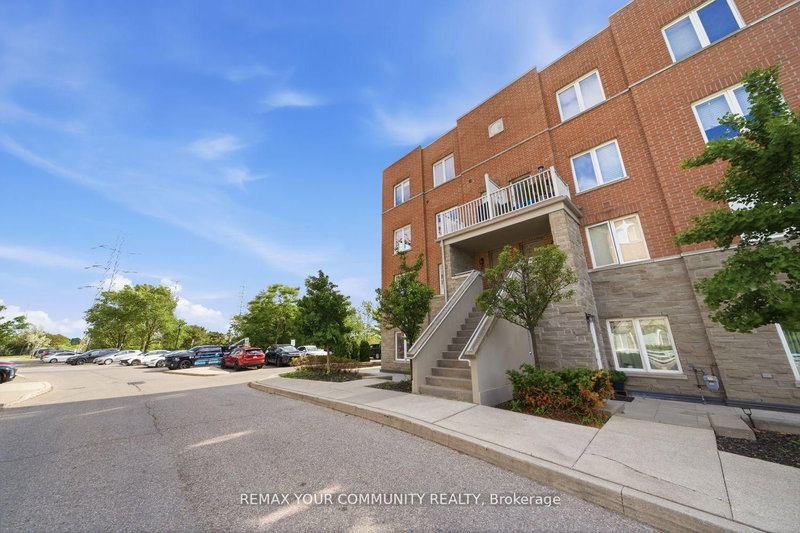 #204 - 35 Richgrove Drive