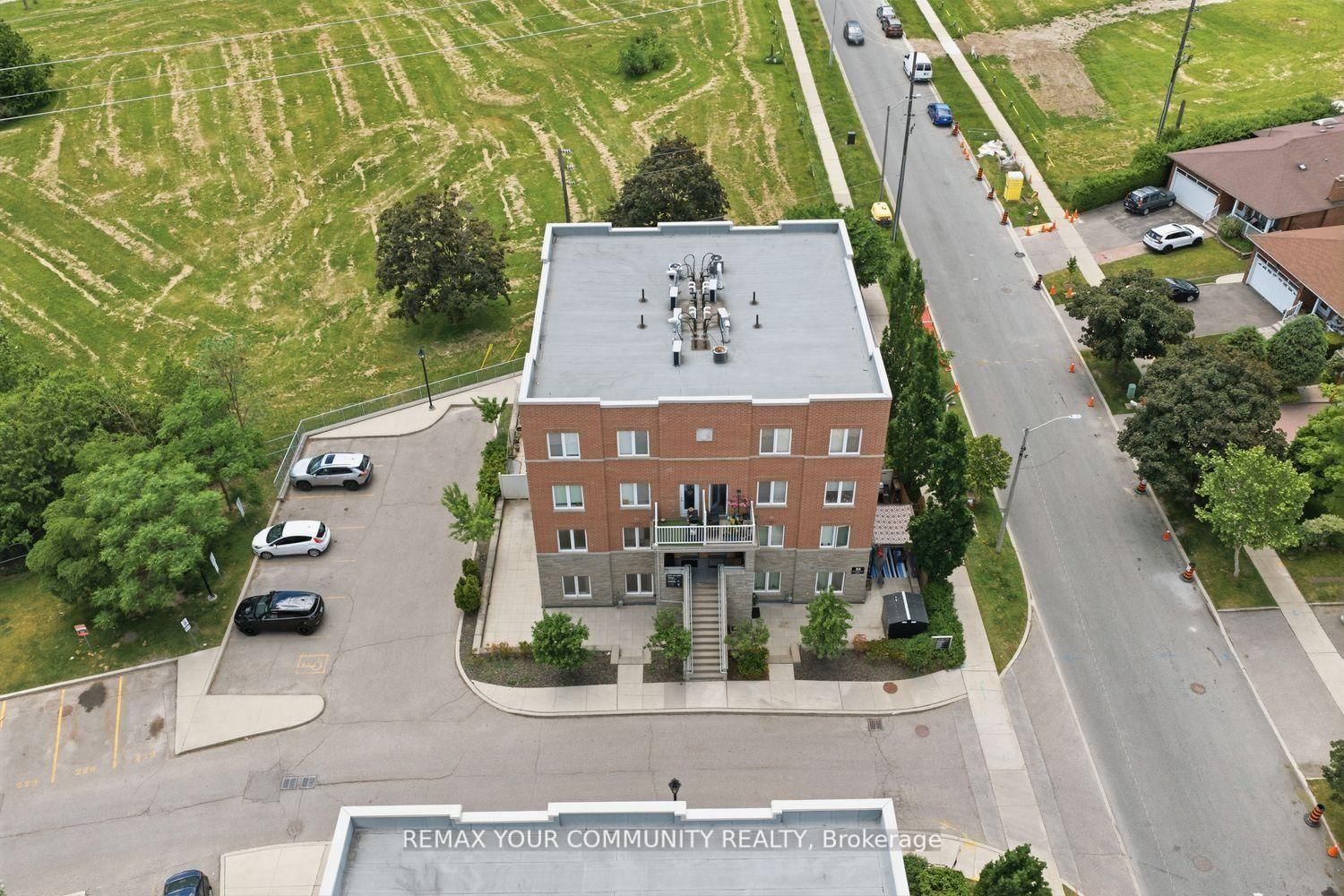 35 Richgrove Drive • ##204 • Toronto, ON photo 46