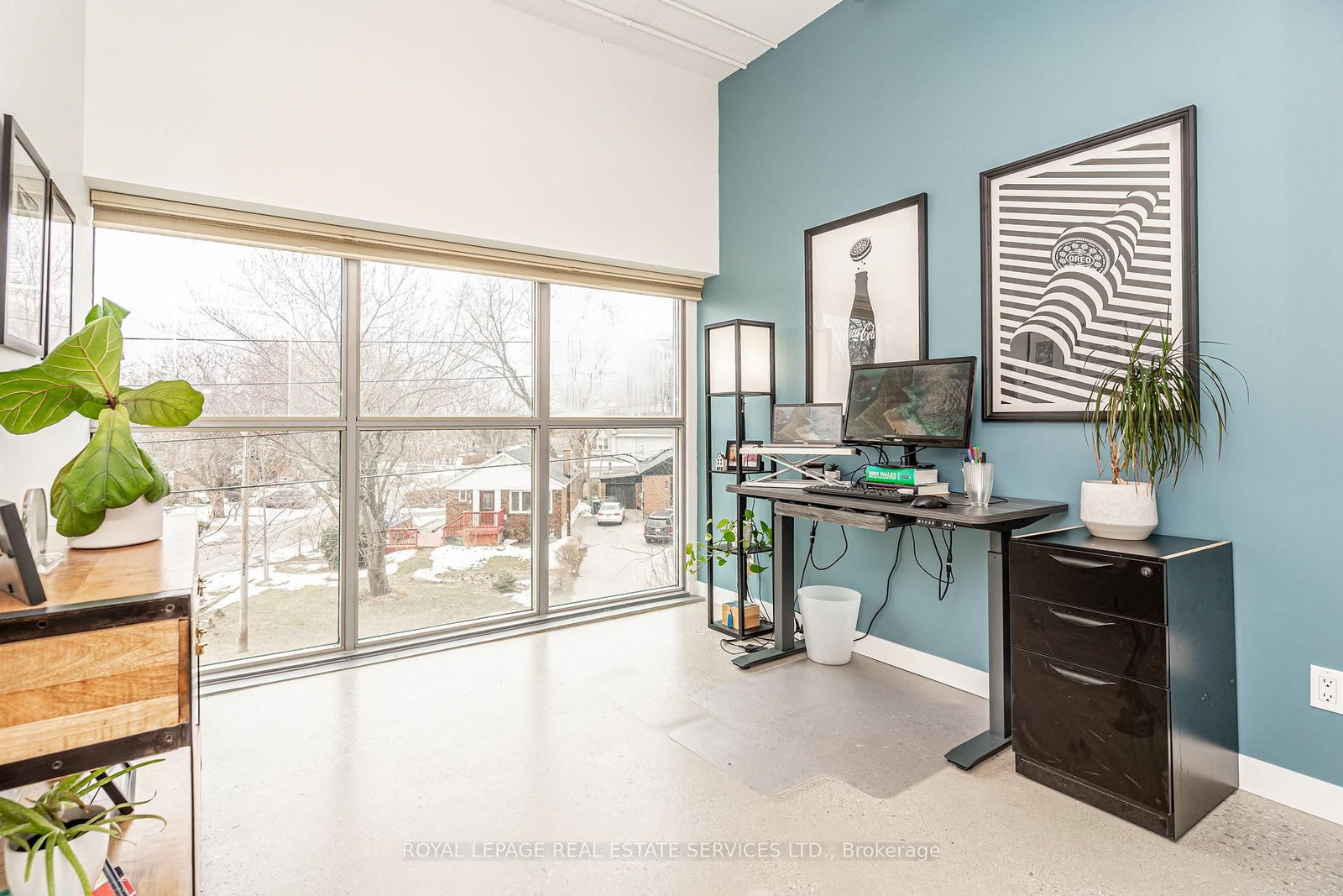 2 Fieldway • #206 • Toronto, ON photo 22