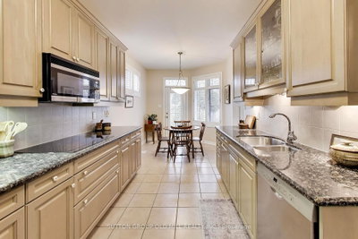 2175 Stavebank Mississauga,ON L5C 1T3 — Photo 14