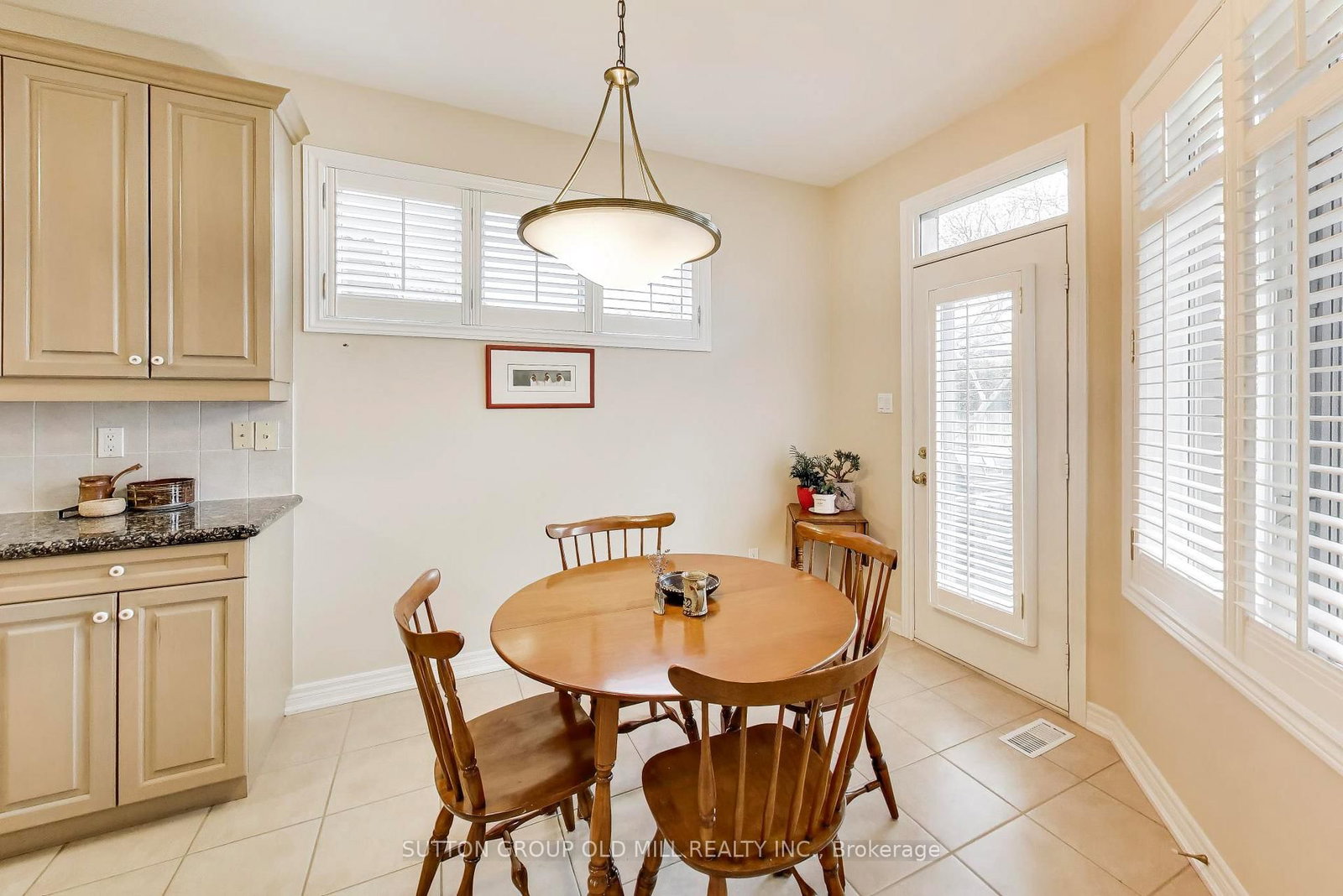 2175 Stavebank Road • #16 • Mississauga, ON photo 16