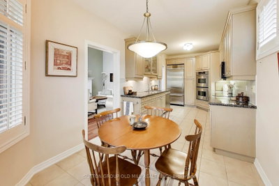2175 Stavebank Mississauga,ON L5C 1T3 — Photo 17