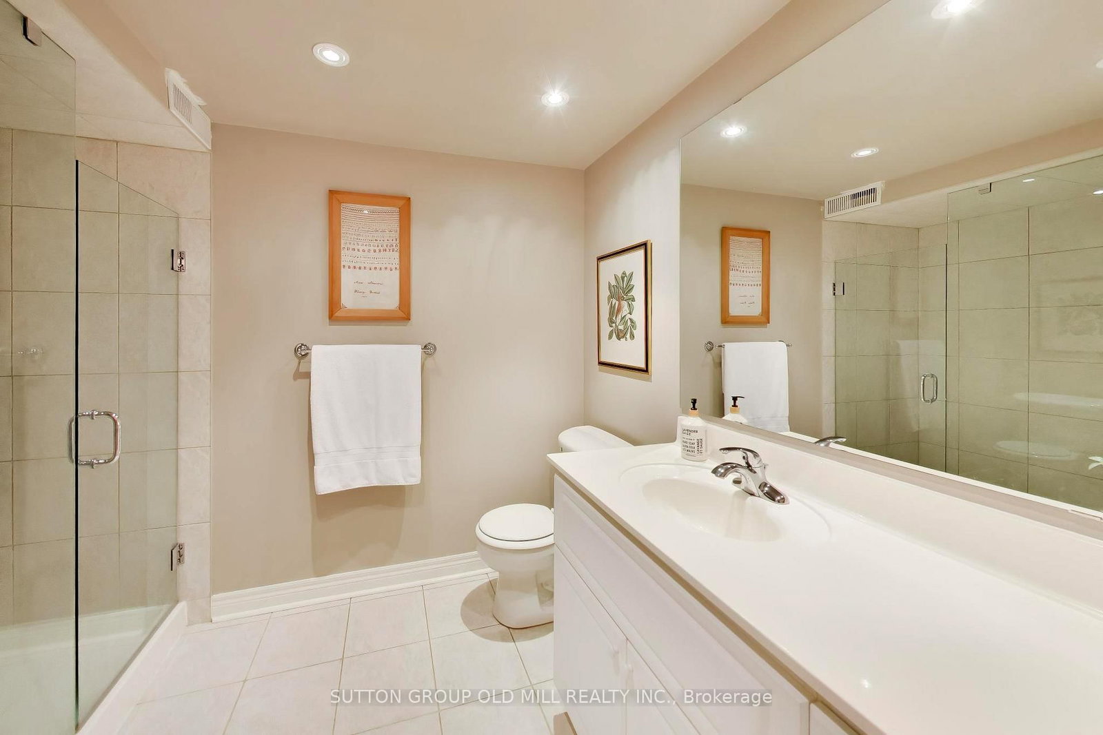2175 Stavebank Road • #16 • Mississauga, ON photo 43