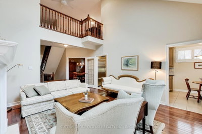 2175 Stavebank Road • #16 • Mississauga, ON photo 9