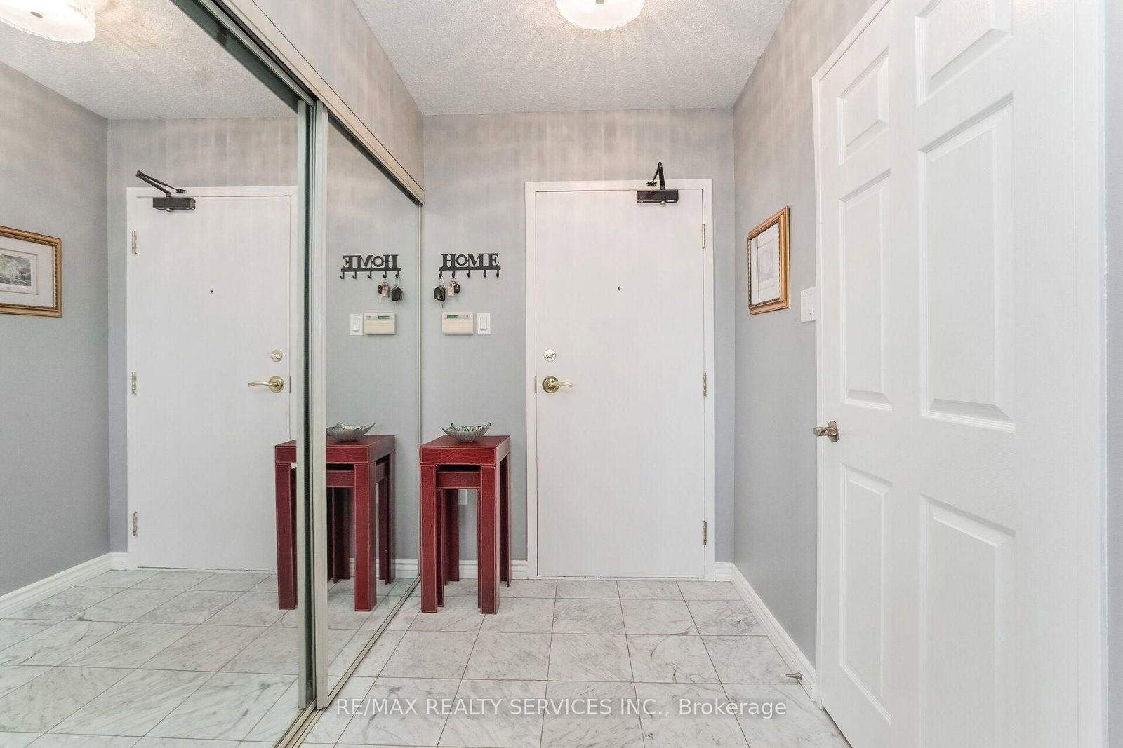 20 Cherrytree Drive • #1606 • Brampton, ON photo 6