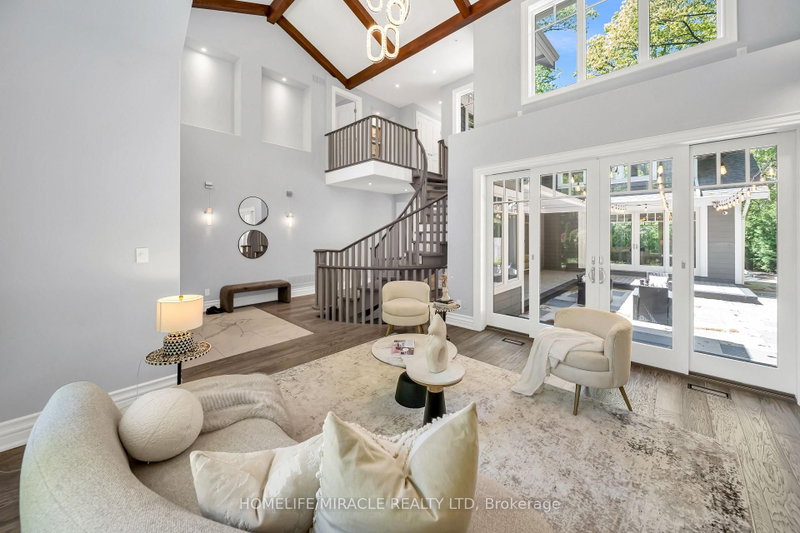 271 Oakhill Mississauga,ON L5G 2P8 — Photo 10